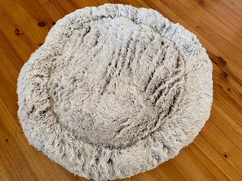 Dog Calming Bed Warm Soft Plush Round Comfy Sleeping Kennel Cave Washable