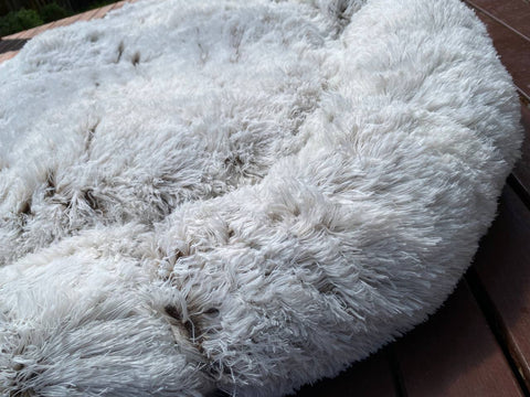 Dog Calming Bed Warm Soft Plush Round Comfy Sleeping Kennel Cave Washable