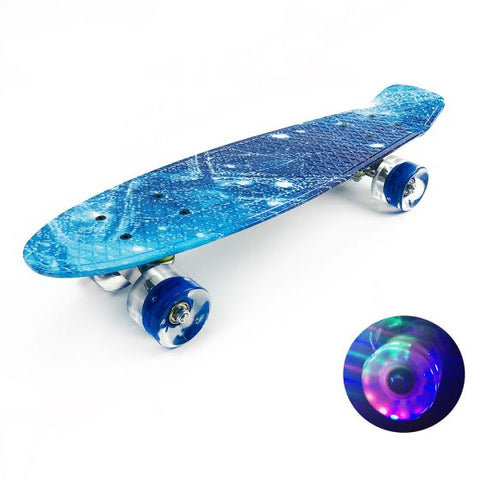 Mini Cruiser Skateboard, 56 cm, Plastic Complete Board, Retro Skateboard with ABEC-7 Ball Bearings and LED Light Wheels, Skateboard Kickboard for Children, Beginners, Teenagers